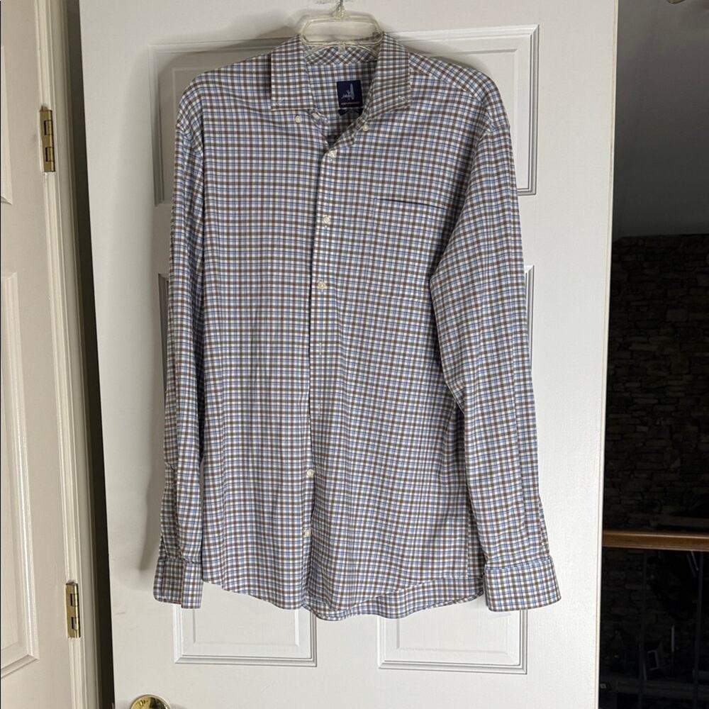johnnie-O Men's Casual Checkered Shirt in Blue and White. Prep-formance. Large